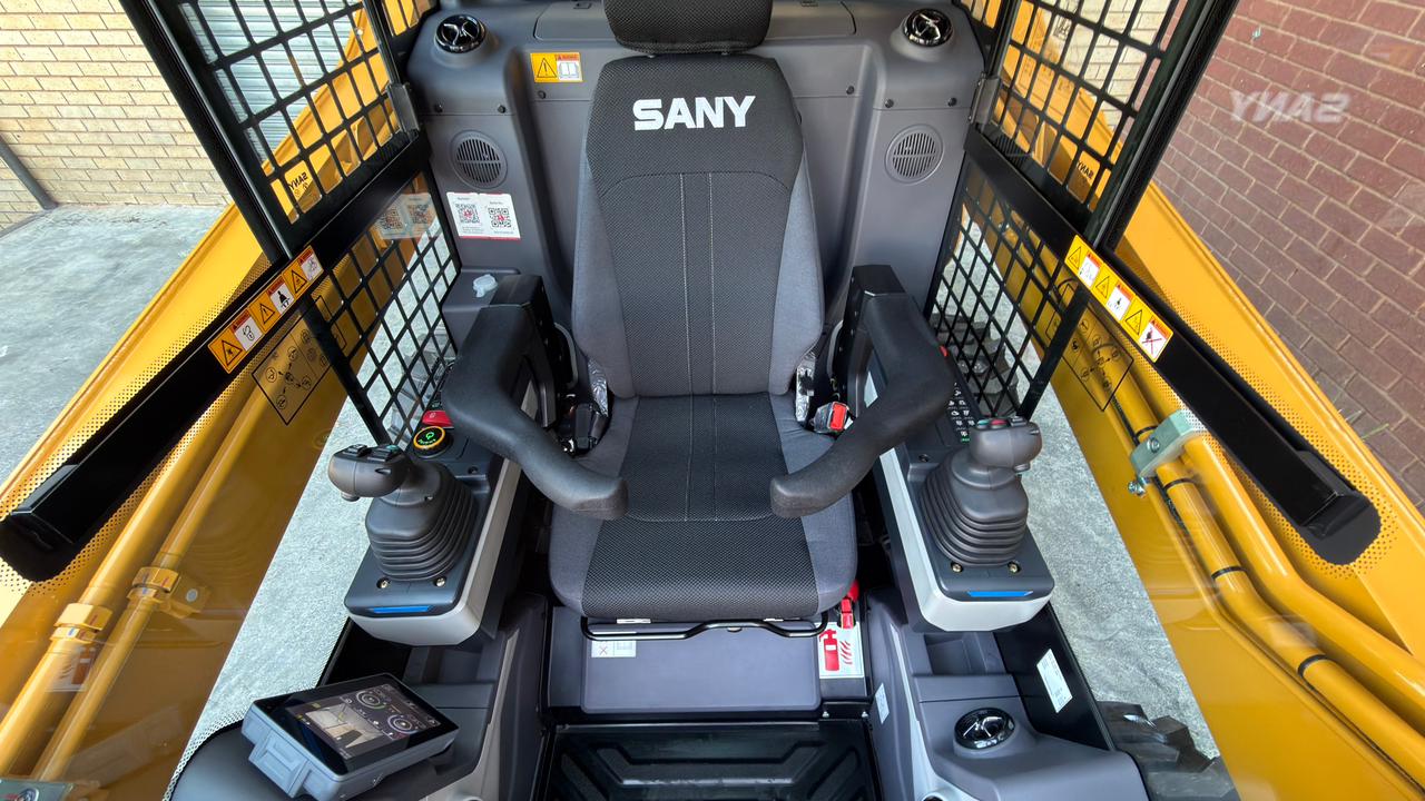 SANY Skid Steer - Image 7