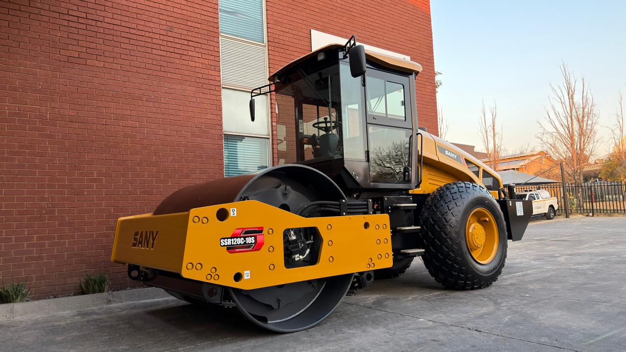 SANY Smooth Drum Roller - Image 3