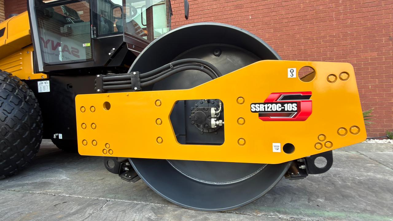 SANY Smooth Drum Roller - Image 7