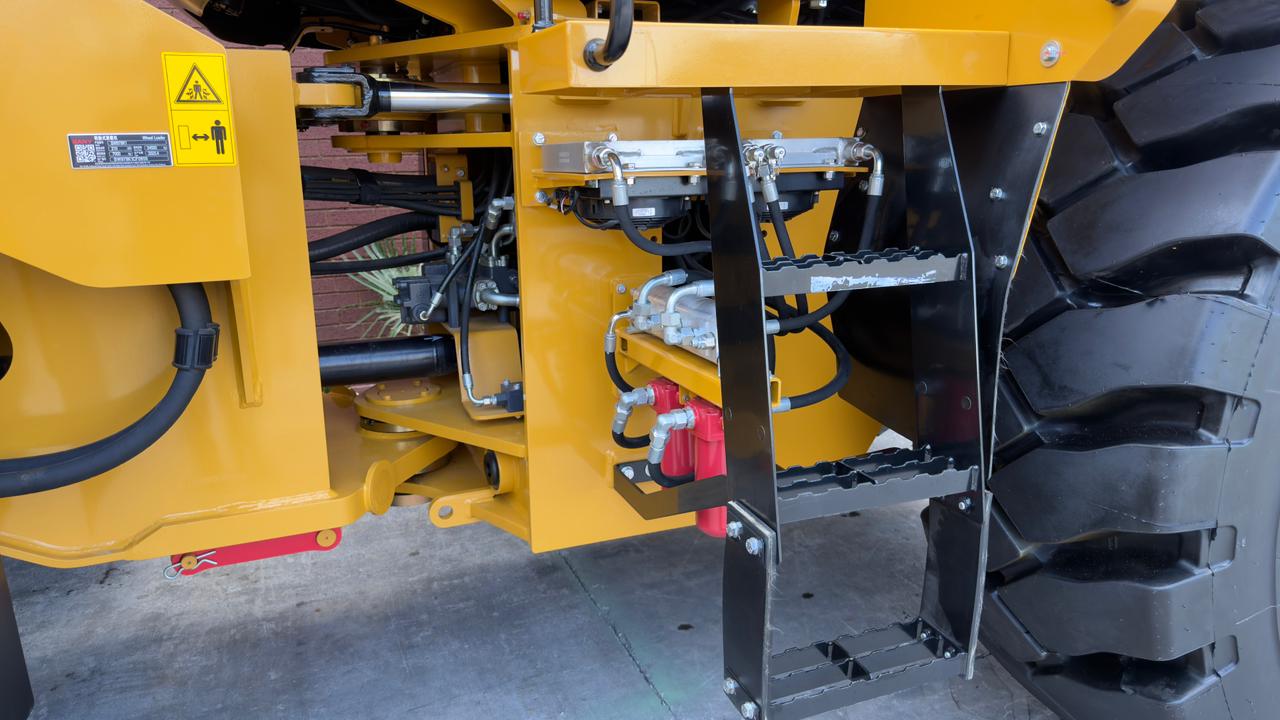 SANY Wheel Loader - Image 7